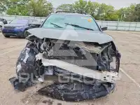 2016 Toyota Highlander photo