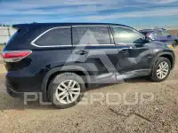 2016 Toyota Highlander photo