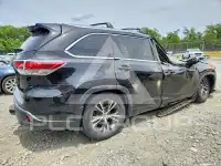 2016 Toyota Highlander photo