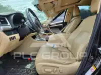 2016 Toyota Highlander photo