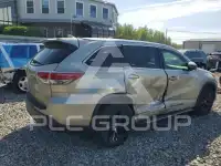 2016 Toyota Highlander фото