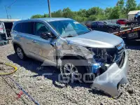 2016 Toyota Highlander photo