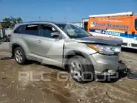 2016 Toyota Highlander фото