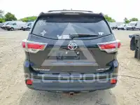 2016 Toyota Highlander photo