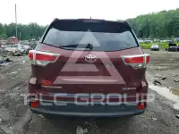 2016 Toyota Highlander photo
