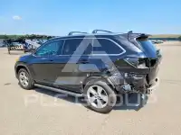 2016 Toyota Highlander photo