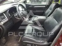 2016 Toyota Highlander photo