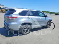 2016 Toyota Highlander фото