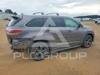 2016 Toyota Highlander фото