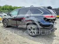 2016 Toyota Highlander photo