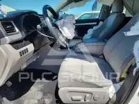 2016 Toyota Highlander photo