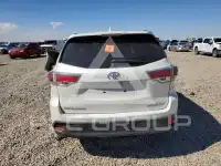 2016 Toyota Highlander photo