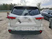 2016 Toyota Highlander photo