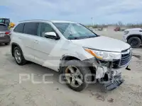 2016 Toyota Highlander photo