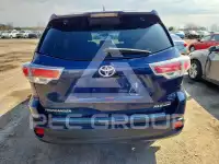 2016 Toyota Highlander photo