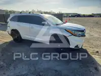 2016 Toyota Highlander фото