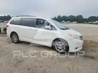 2016 Toyota SIENNA photo
