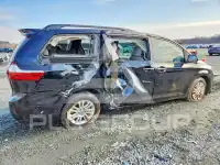 2016 Toyota SIENNA photo