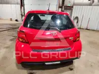 2016 Toyota YARIS фото