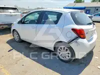 2016 Toyota YARIS фото