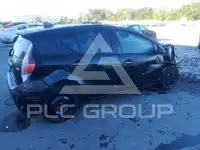 2016 Toyota PRIUS photo
