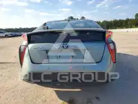 2016 Toyota PRIUS photo