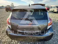 2016 Toyota PRIUS фото