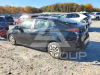 2016 Toyota PRIUS фото