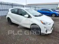 2016 Toyota PRIUS photo