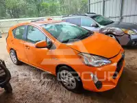 2016 Toyota PRIUS фото