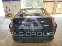 2016 Toyota PRIUS фото