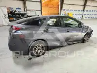 2016 Toyota PRIUS фото