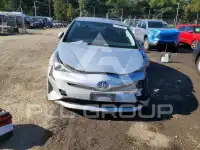2016 Toyota PRIUS фото