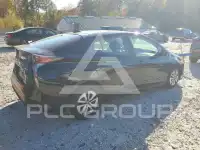 2016 Toyota PRIUS фото