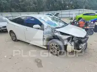 2016 Toyota PRIUS фото