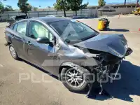 2016 Toyota PRIUS фото