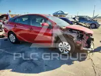 2016 Toyota PRIUS фото
