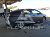 2016 Toyota PRIUS фото