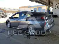 2016 Toyota PRIUS фото