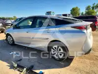 2016 Toyota PRIUS фото