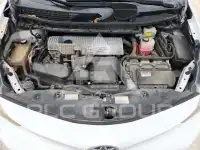 2016 Toyota PRIUS photo