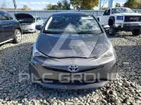 2016 Toyota PRIUS фото