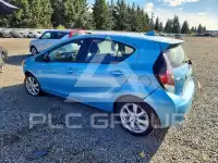 2016 Toyota PRIUS photo