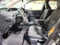 2016 Toyota PRIUS фото