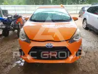 2016 Toyota PRIUS фото