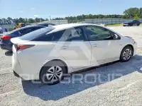 2016 Toyota PRIUS photo
