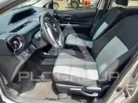 2016 Toyota PRIUS photo