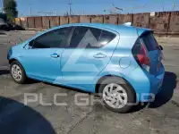 2016 Toyota PRIUS фото