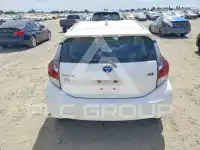 2016 Toyota PRIUS фото