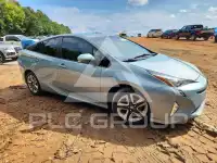 2016 Toyota PRIUS фото